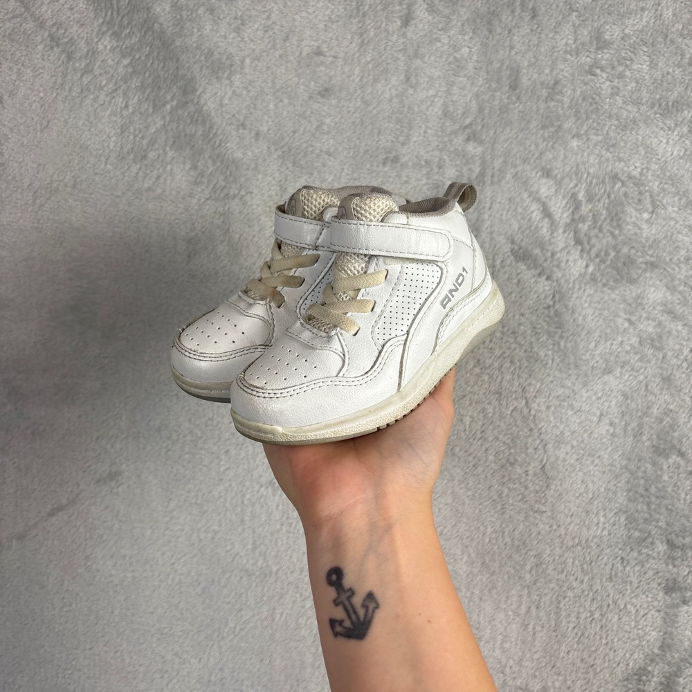 AND1 Toddler Kids White High Top Basketball Sneakers Size 7 Casual
